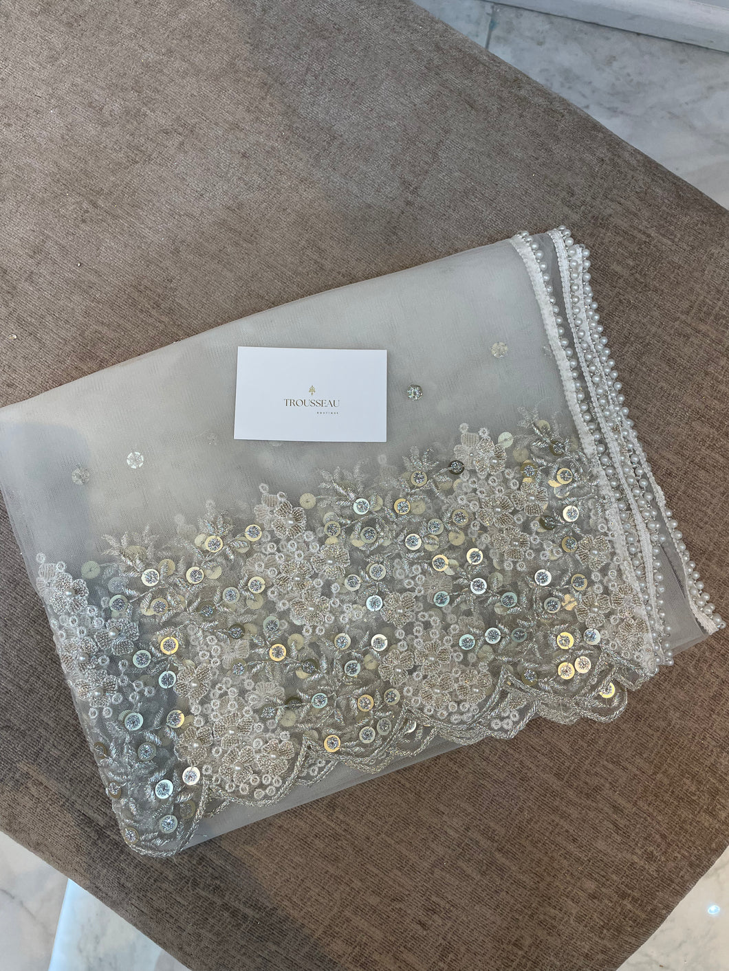 Ivory and white embellished scarf - House Of Swavo